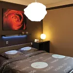 海德罗宫殿公寓 奥斯滕德