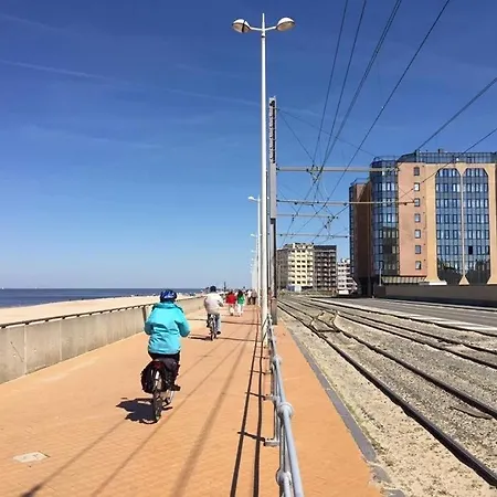 アパート Hydro Palace オステンド